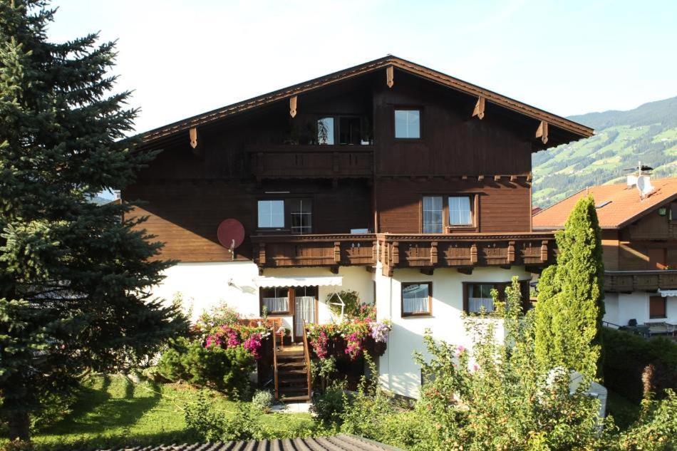 Ferienwohnung Koessler Christian フューゲン エクステリア 写真